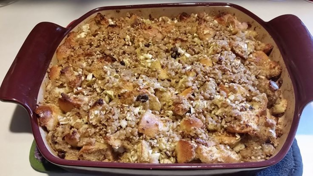 apple-raisin-french-toast-casserole-recipe