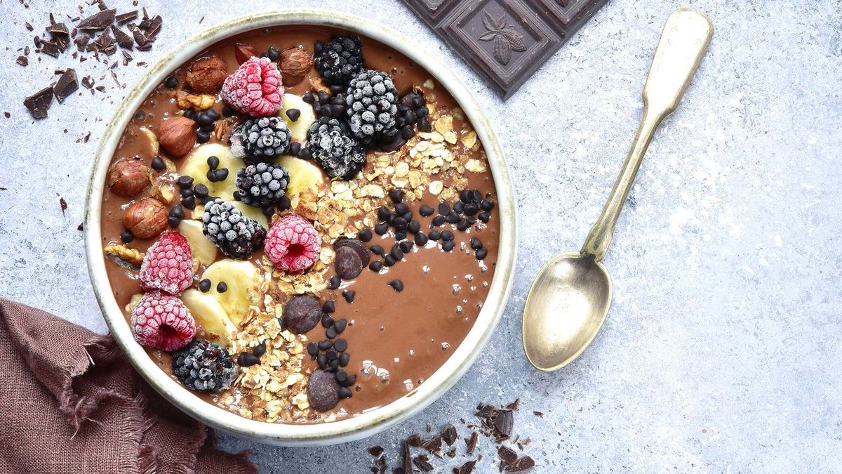 chocolate-acai-bowl-recipe