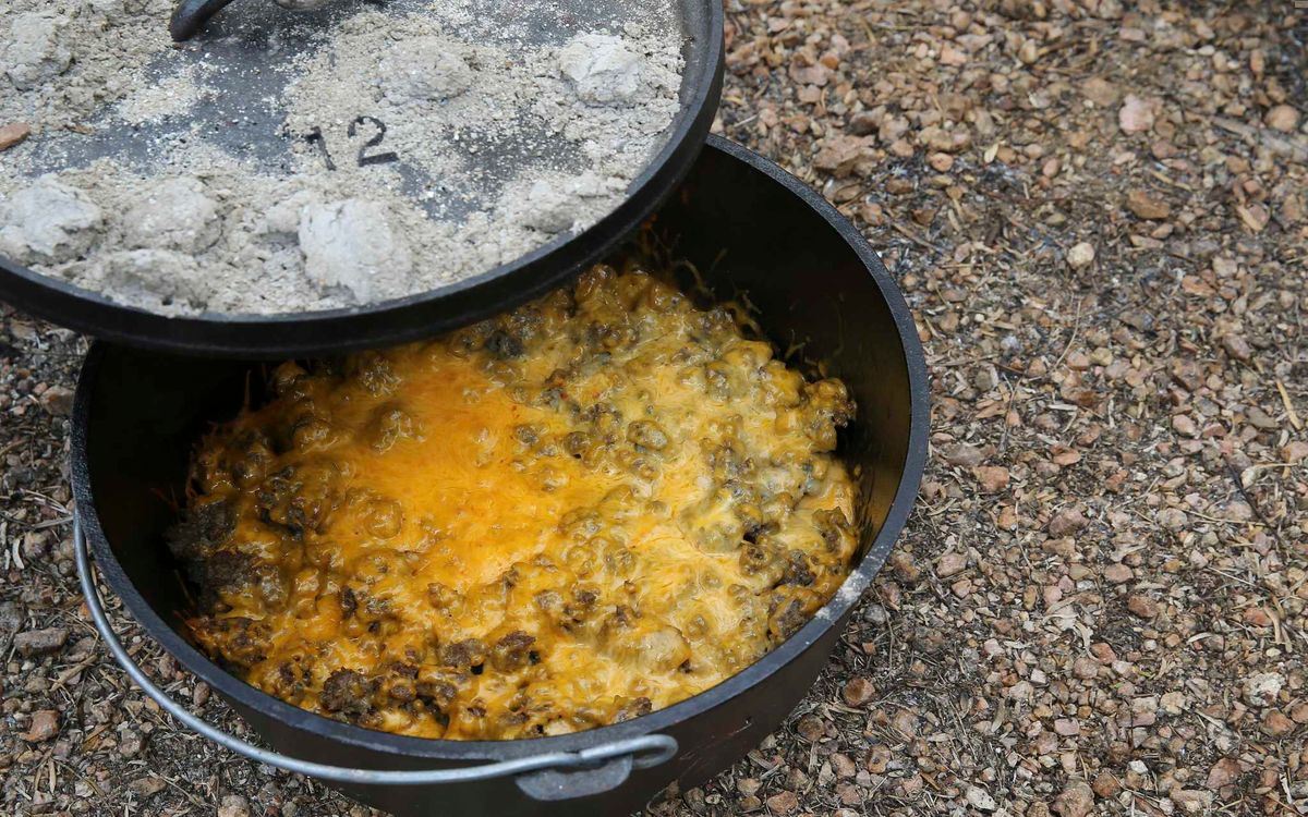 dutch-oven-mountain-man-breakfast-recipe