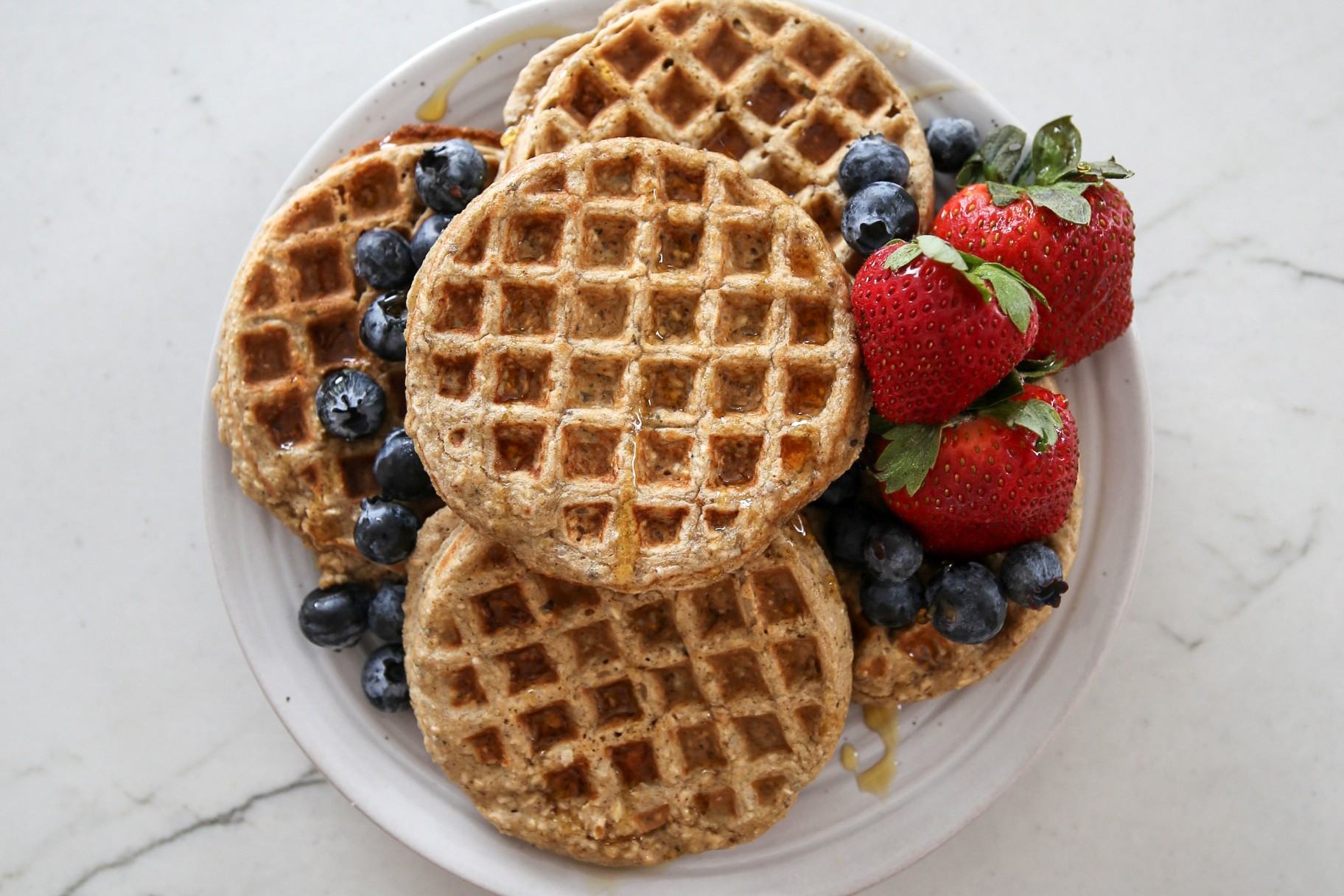 gluten-free-oatmeal-waffles-recipe