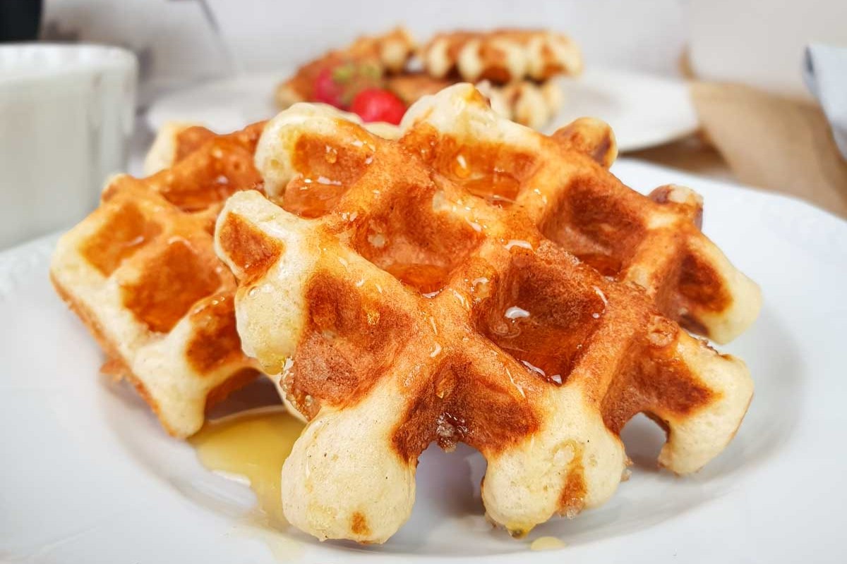 liege-belgian-waffles-recipe