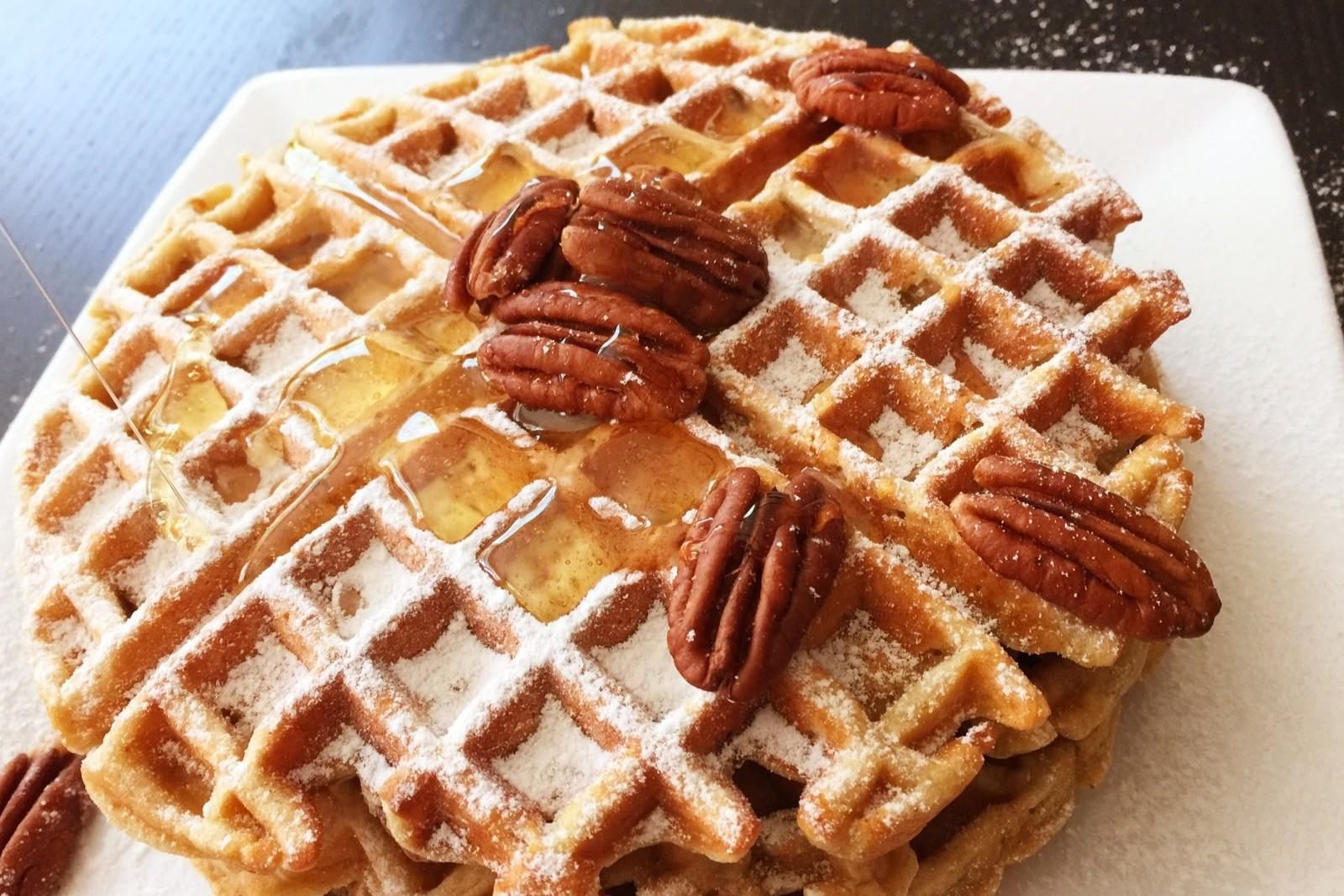 oatmeal-pecan-waffles-recipe