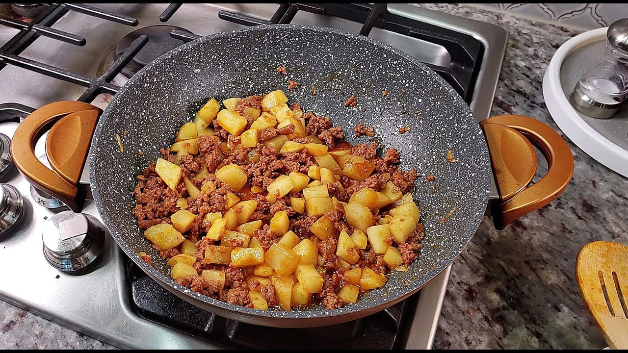 papas-con-chorizo-recipe