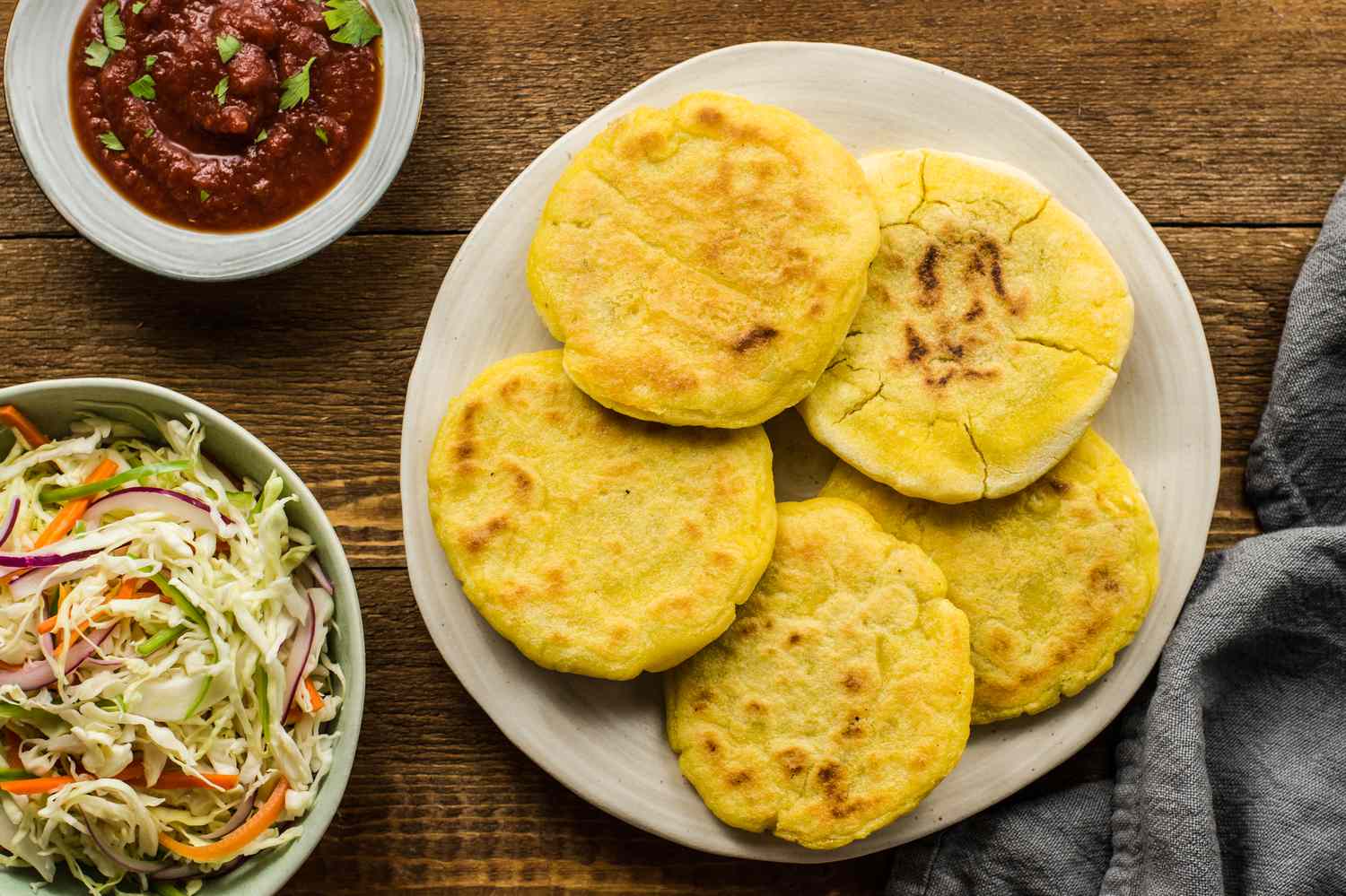 pupusas-revueltas-salvadoran-style-stuffed-masa-cakes-recipe