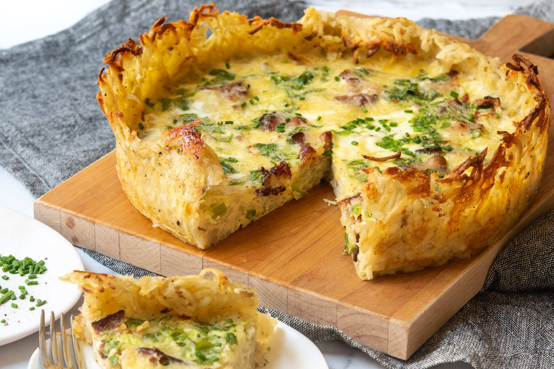 sausage-crusted-quiche-with-hash-browns-recipe
